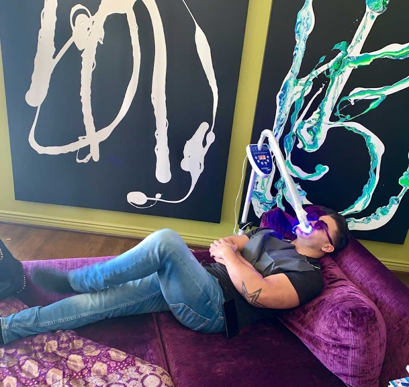 Carte Blanche Teeth Whitening photo 2