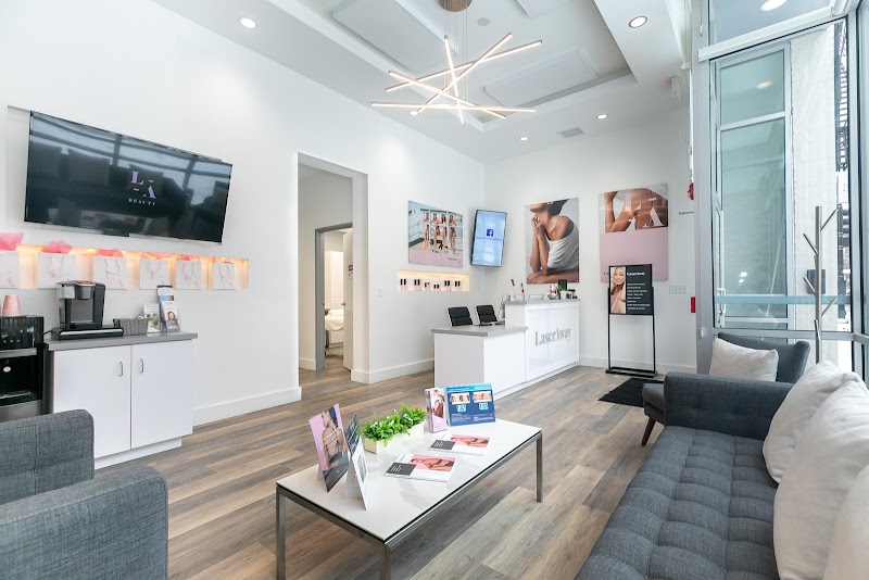 LaserAway - Bucktown photo 3