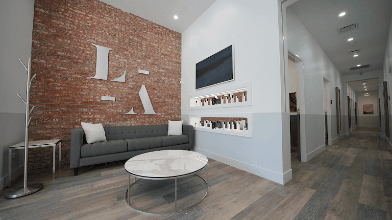 LaserAway Lincoln Park photo 1