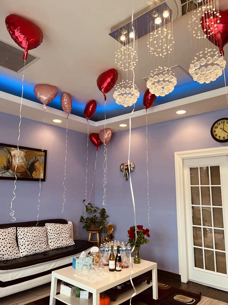 Memorial Heights Reflexology & Massage photo 3