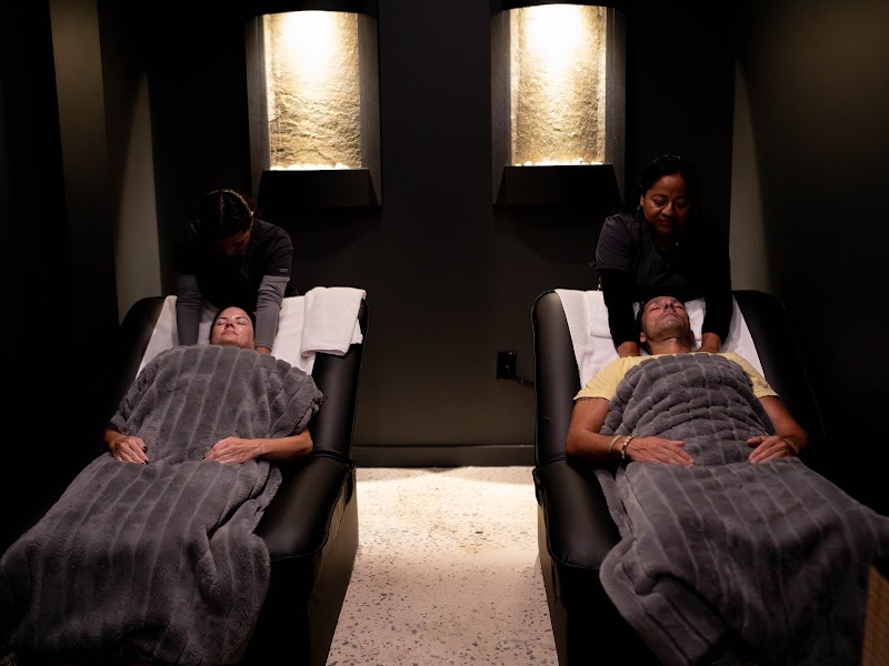 Utopia Foot & Shoulder Massage Grant Park photo 2