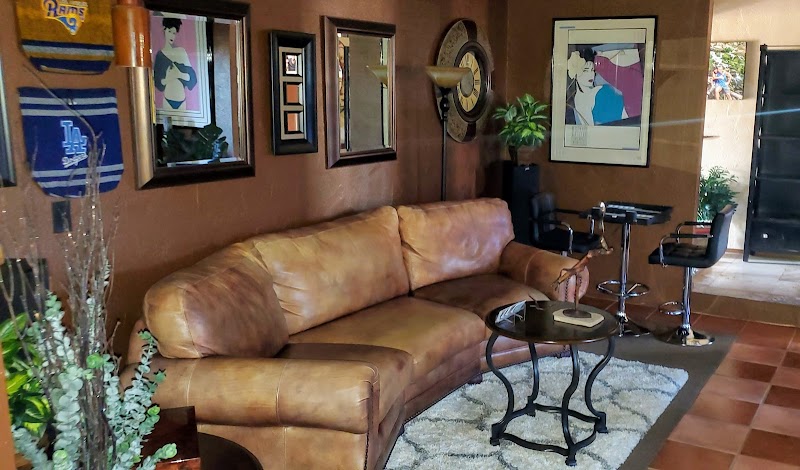 Whiten Up Today Laser Teeth Whitening & Intensive Stain Removal photo 1